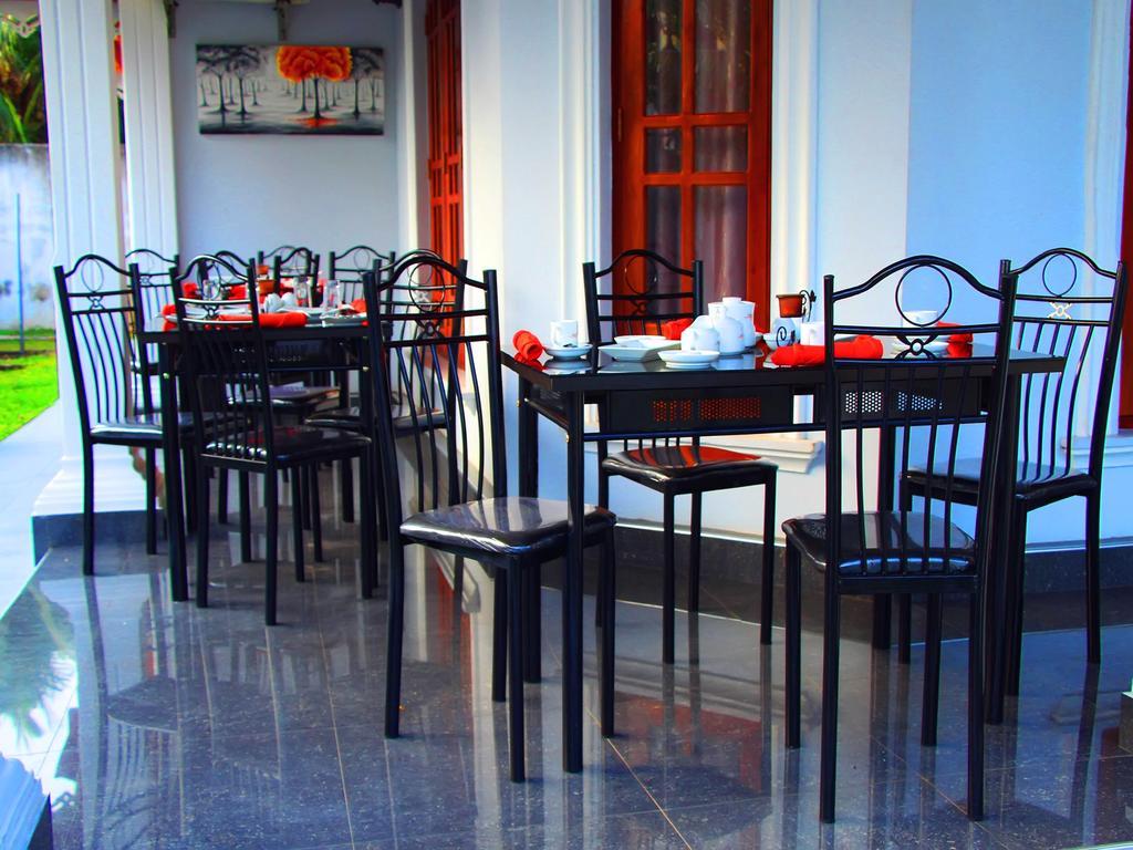 Lovely Villa Negombo Ettukala Exterior photo